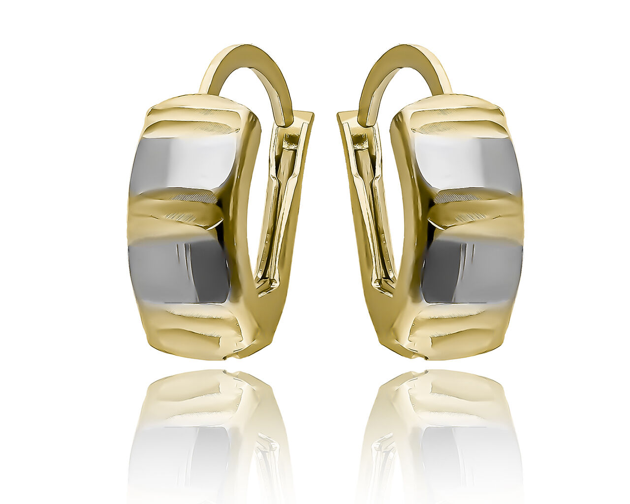 Złote kolczyki pr.585 o ciekawym wzorze