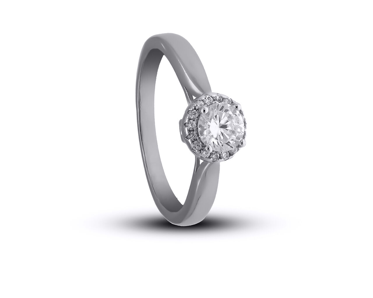 Pierścionek srebrny z okrągłym kamieniem