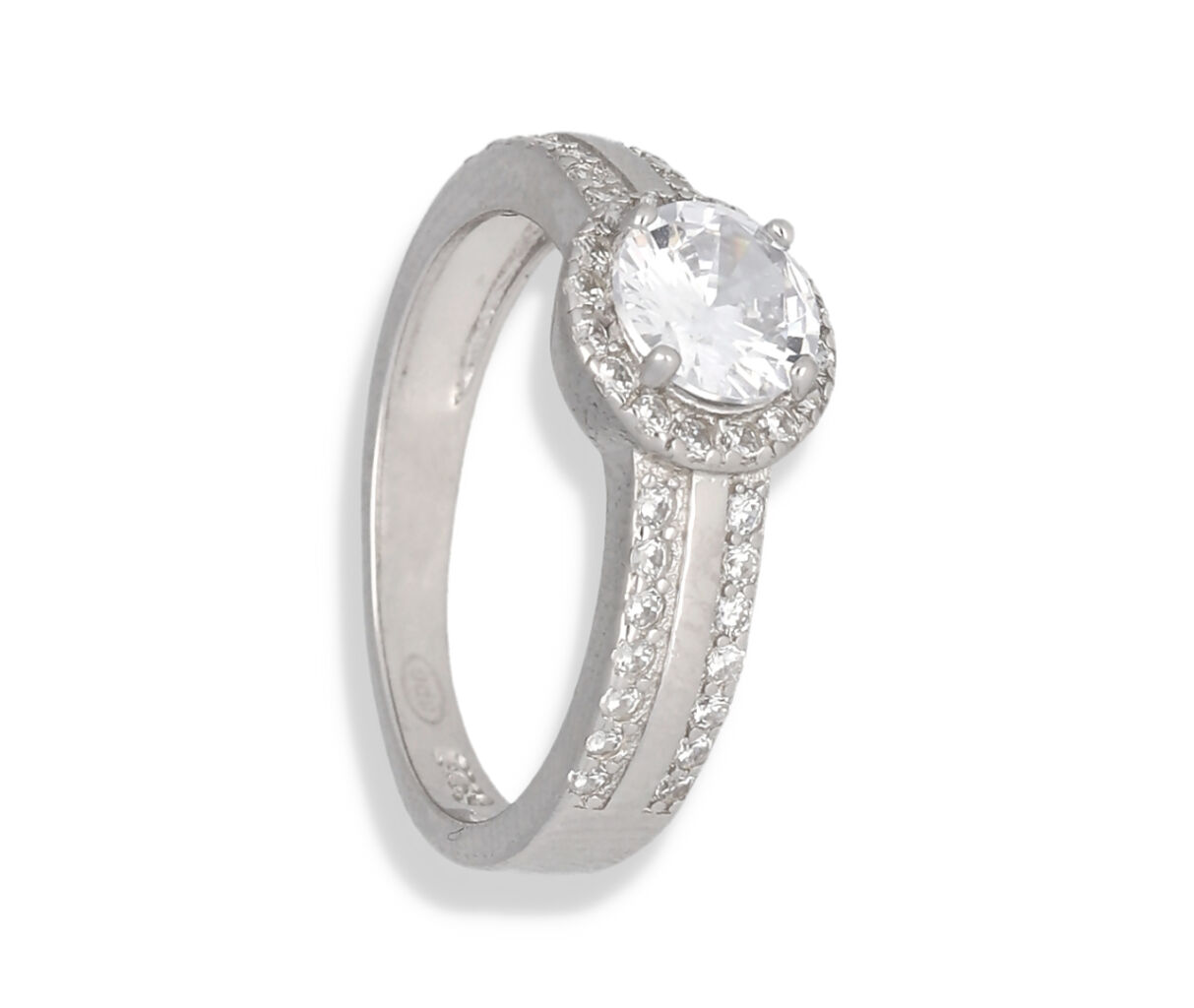 Pierścionek srebrny z wyjątkowymi cyrkoniami