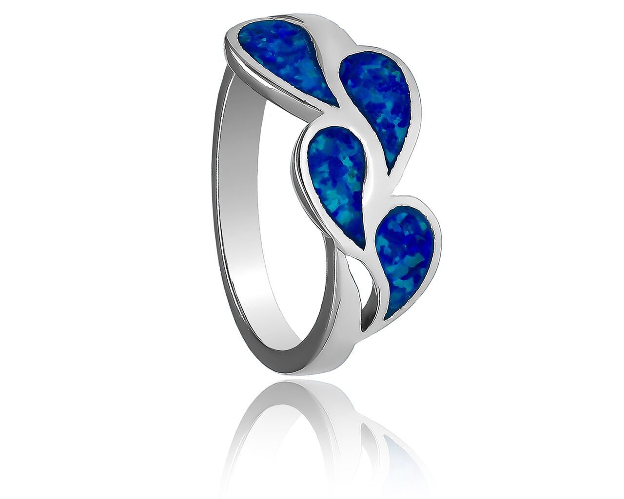 Srebrny pierścionek z niebieskim opalem