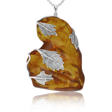 Zawieszka srebrna z naturalnym bursztynem pr.925