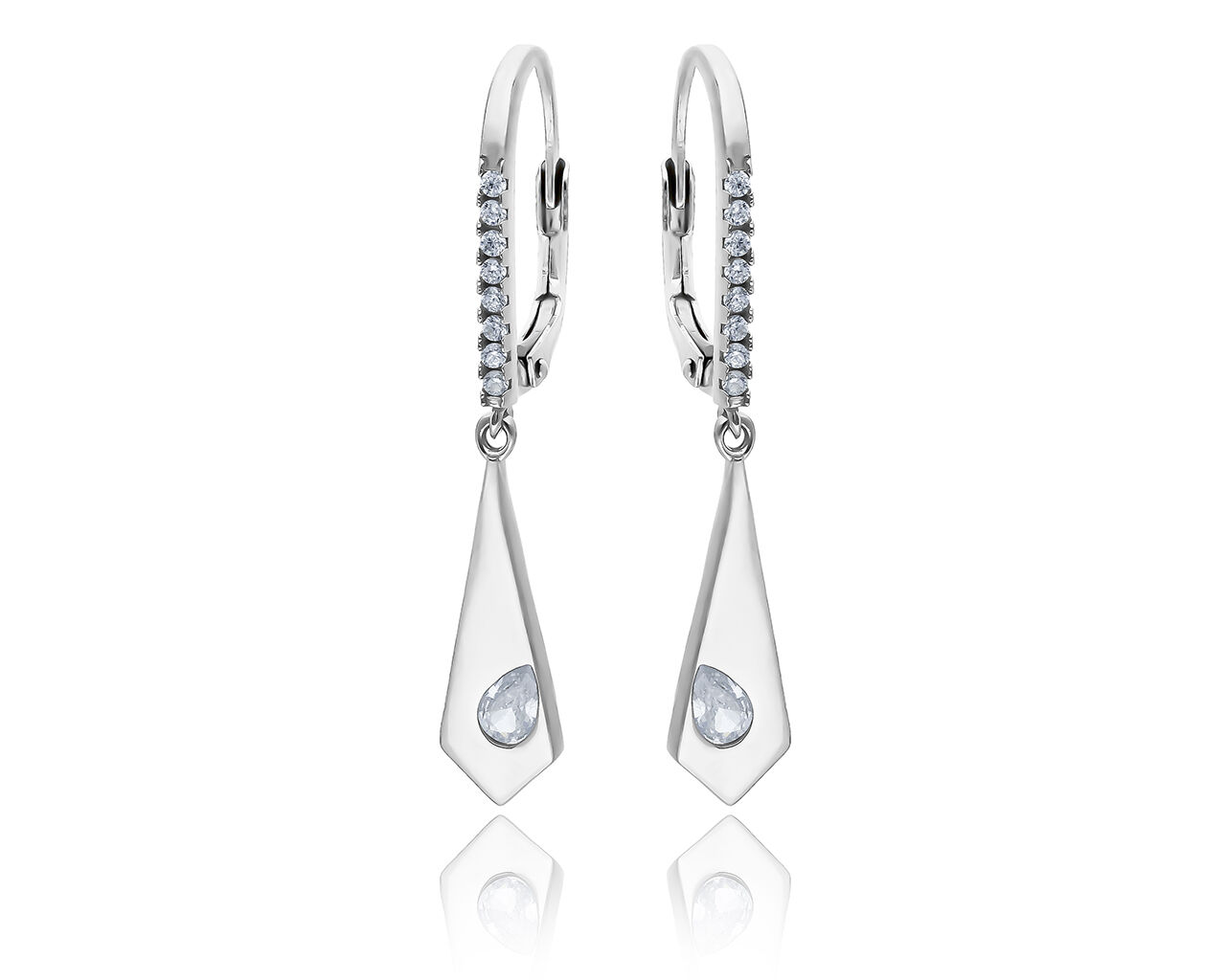 Srebrne kolczyki wiszące z piękną cyrkonią