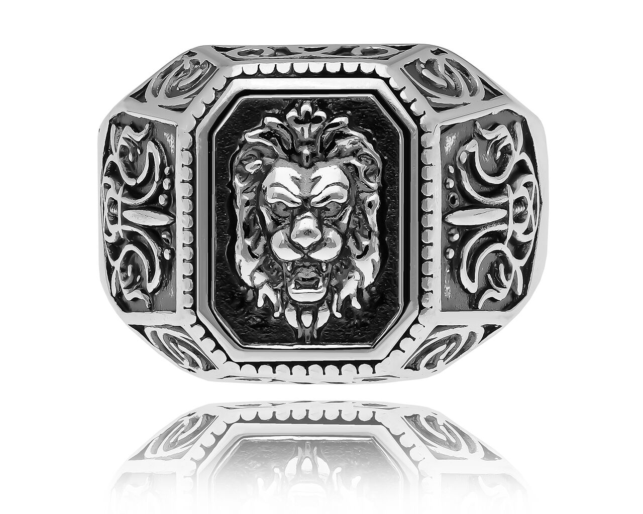 Sygnet męski srebrny z głową Lwa