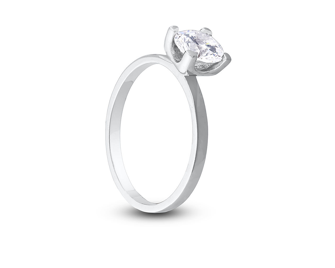 Pierścionek srebrny z środkowo osadzoną cyrkonią