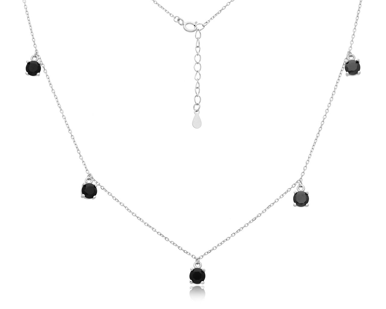 Srebrny naszyjnik z wiszącymi czarnymi kamieniami