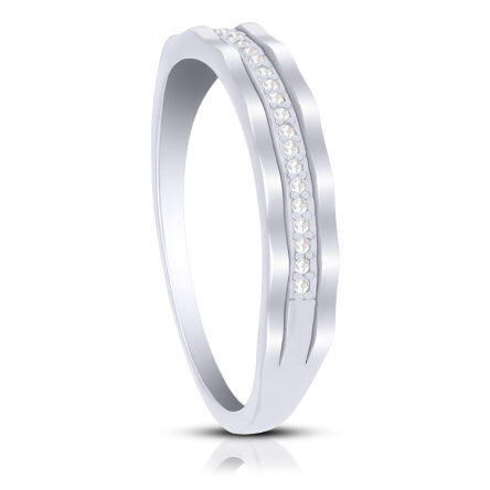 Pierścionek srebrny ozdobiony cyrkoniami pr.925