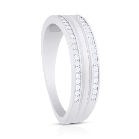 Pierścionek srebrny z cyrkoniami pr.925