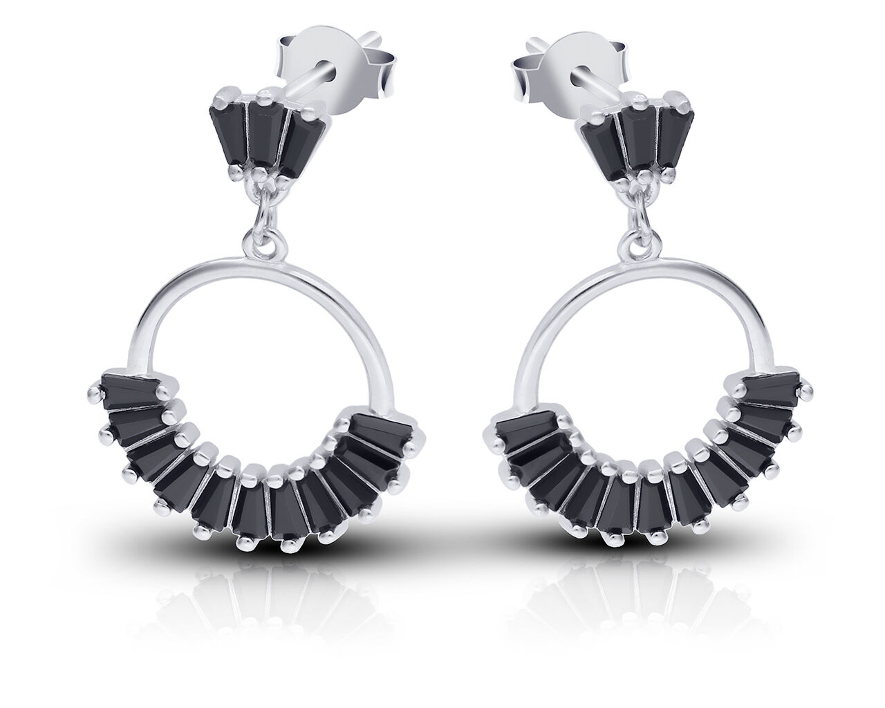 Kolczyki srebrne wiszące z czarnymi kamieniami