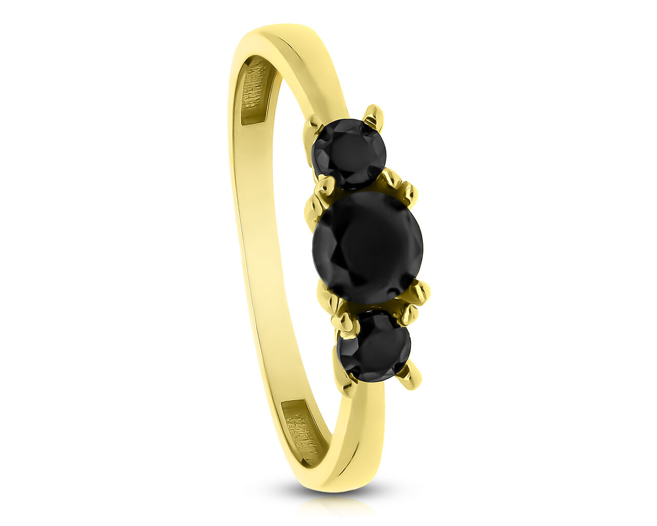 Złoty pierścionek ozdobiony czarnymi cyrkoniami